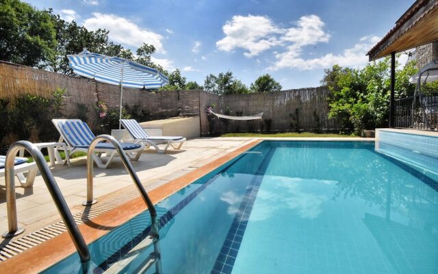 KAY8300 Villa Arican 3 Bedrooms