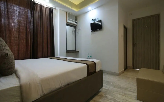 Zaki Hs Near Taj Mahal By OYO Rooms