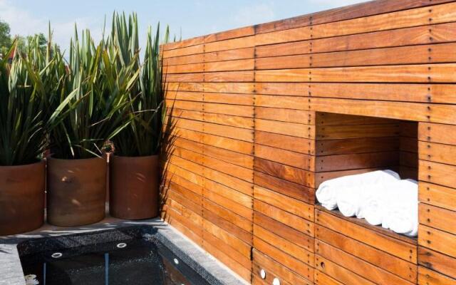 Dos Casas Hotel & Spa