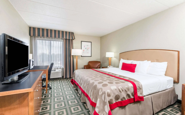 Ramada by Wyndham Xenia