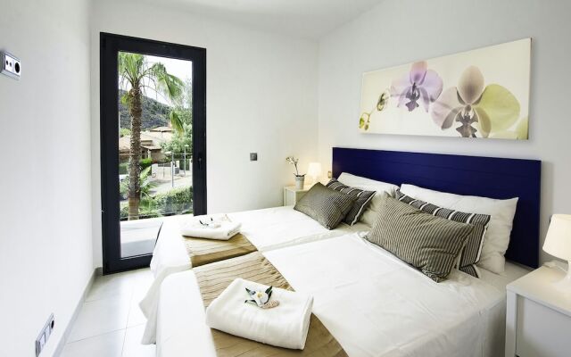 La Perla de Llenaire - Apartment