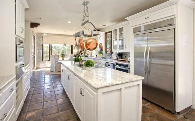 Hillview Spanish Villa