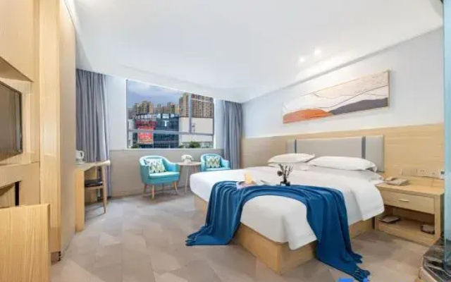 Jetour Hotel