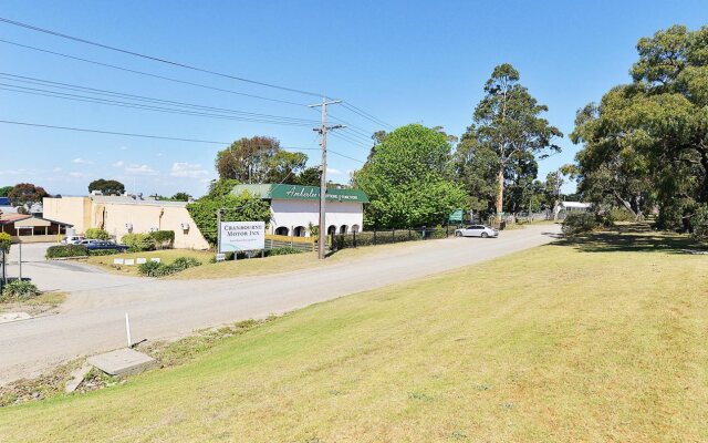 Cranbourne Motor Inn