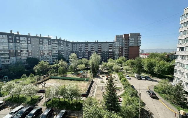 Apartments on 26G Vzletnaya Street
