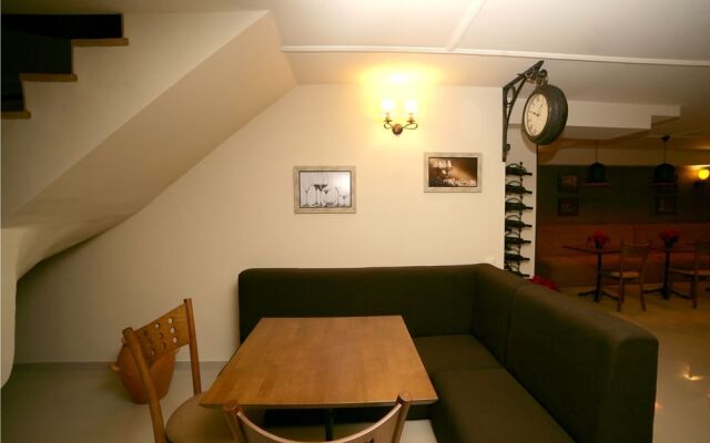 Basilon Hotel