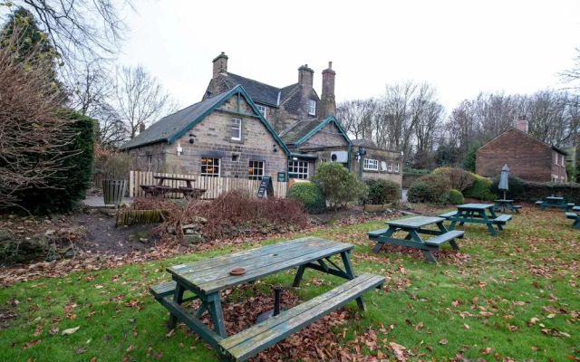 Rockingham Arms by Greene King Inns