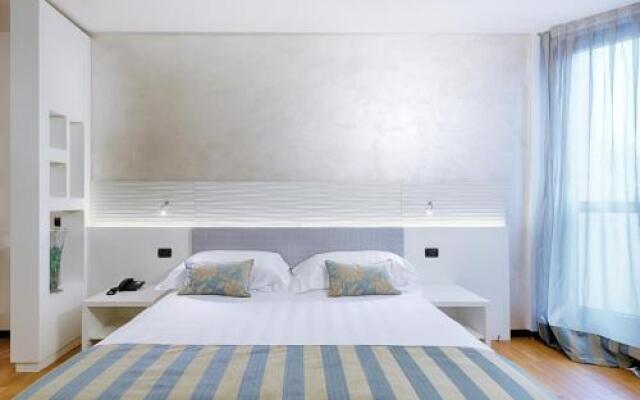 Continental Urban Art Hotel