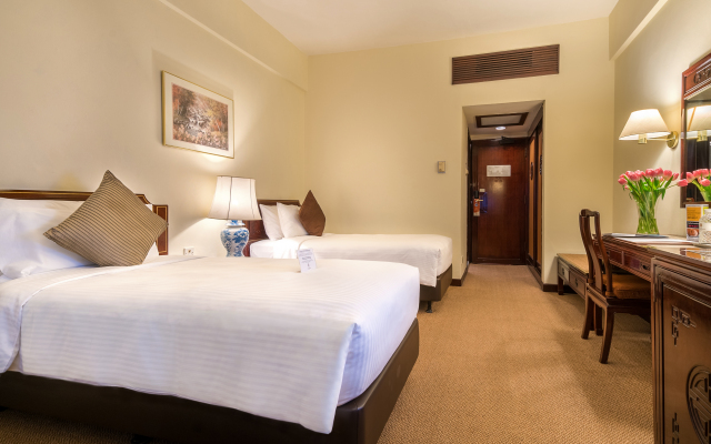Hotel Grand Pacific