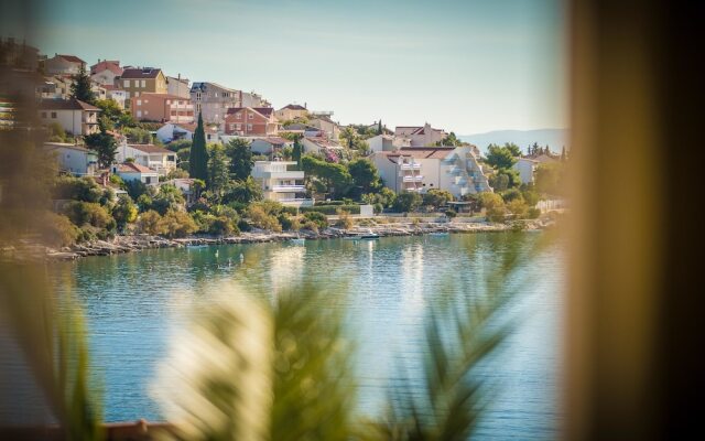 Apartments The Palms