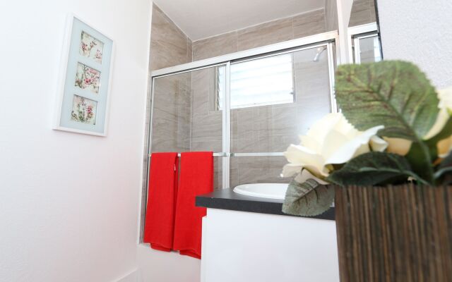 Harding Suites