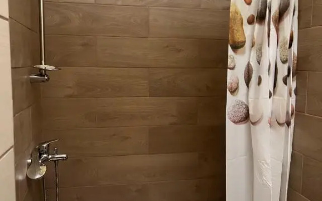 Vintage Apartments 2