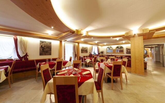 Hotel Tirol Natural Idyll