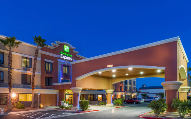 Holiday Inn Express Hotel & Suites Henderson, an IHG Hotel