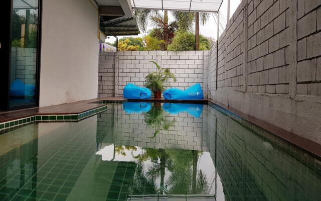 The Humble Bed and Hotel