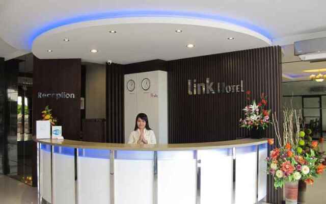 Link Hotel