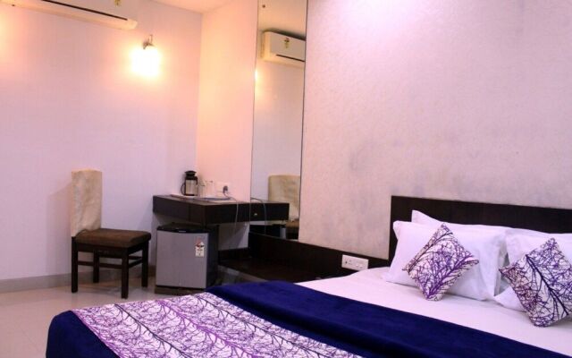 Hotel Aarya Inn
