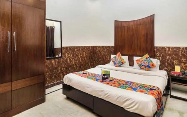 SRM Hotel Ashoka Palace