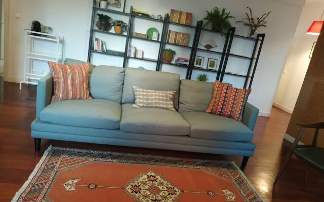 Casa da Travessa Sol e Terraço na Bica