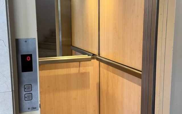 Luxury Apartment Overlooking Javea Bay and Mountains