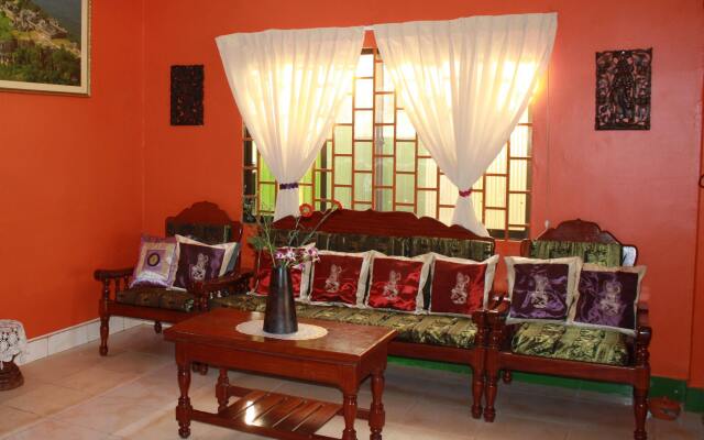 Oral Dangkor Guest House