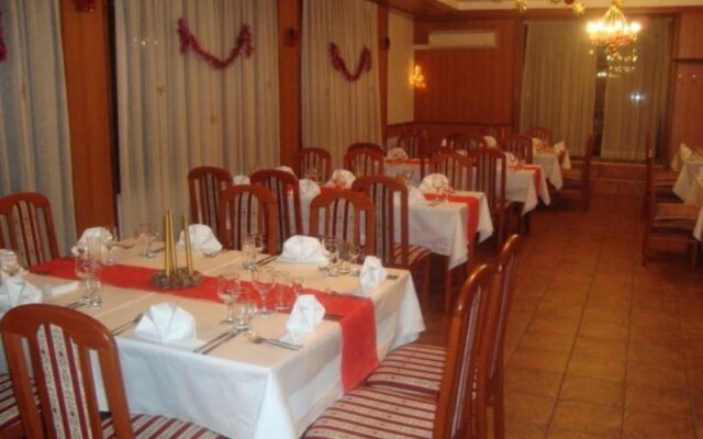 Hotel Damis