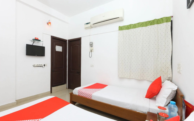 OYO 20004 SilverKey Kodambakkam