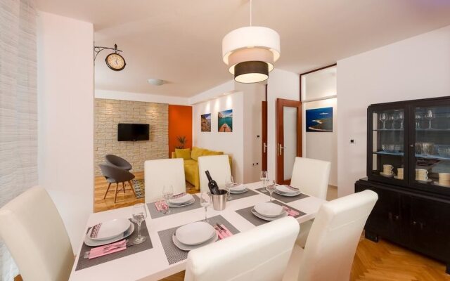 Exclusive apartment Bugenvila