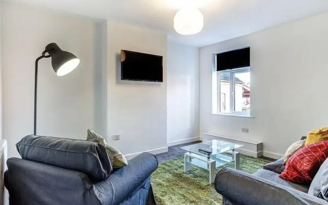 Townhouse Plus @ 166 Edleston Road Crewe