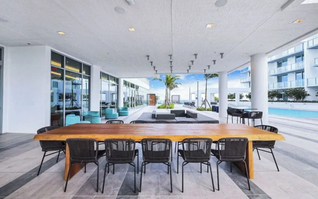 Modern Condo in Design District