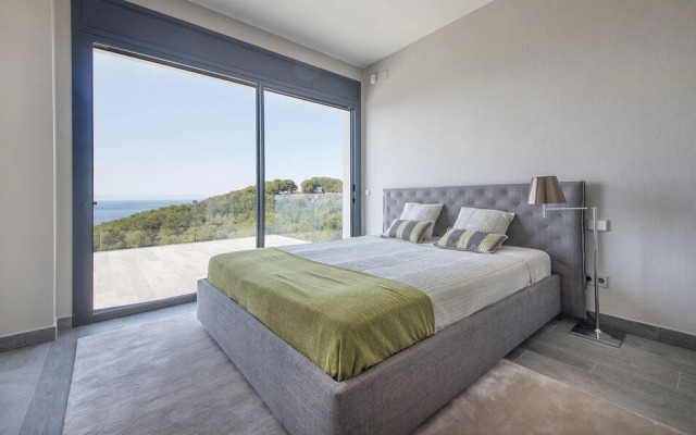 Exclusive Tamarit Villa TH 85