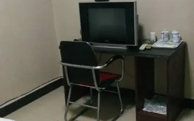 Yongzhou Hongfeng Express Business Hotel