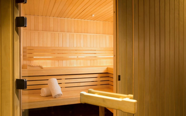 Le Tsuba Hotel