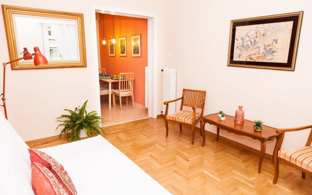 Gorgeous Apartment with Great View to The Park!