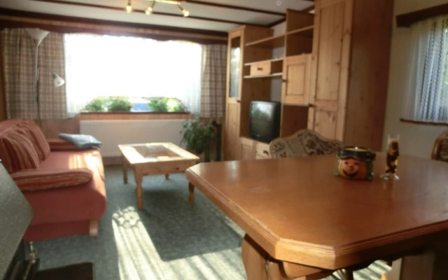 Kammbaude Neuhermsdorf