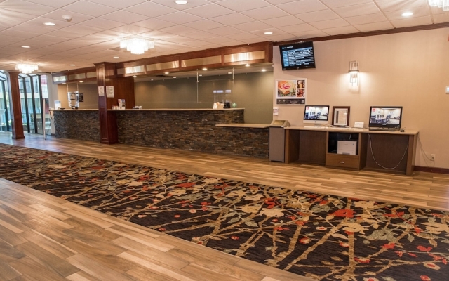 Grand Idaho Inn & Suites