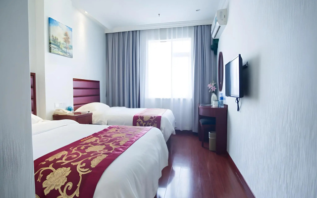 GreenTree Inn Shanghai FTA Waigaoqiao Free Trade Zone North Subway Station Shell Hotel