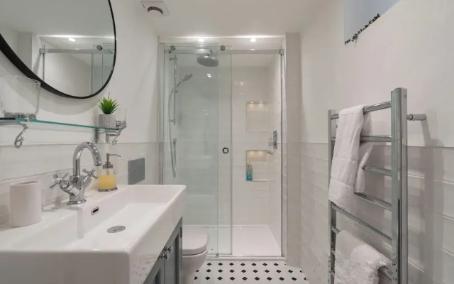 Stunning 2BD in the Heart of Cheltenham