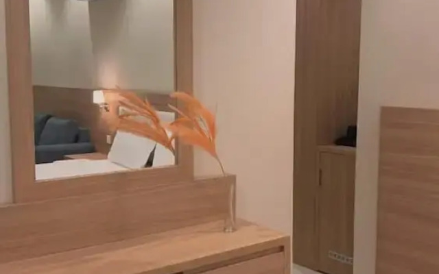 Holiday Plus Mishrifah Apartments