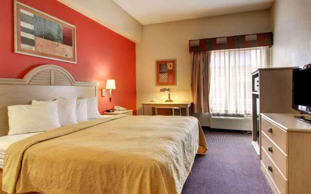 Quality Inn &  Suites Hattiesburg North