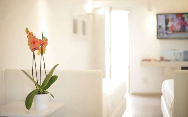 Santacroce Luxury Rooms
