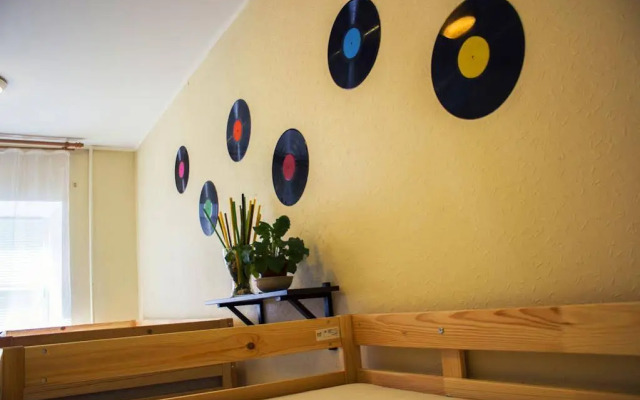 Apartments on Italianskaya 11