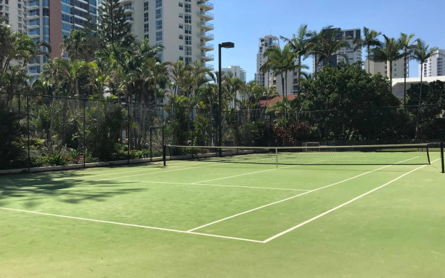 Contessa Holiday Apartments
