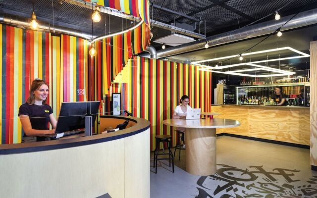 Jo&Joe Paris Nation — Hostel