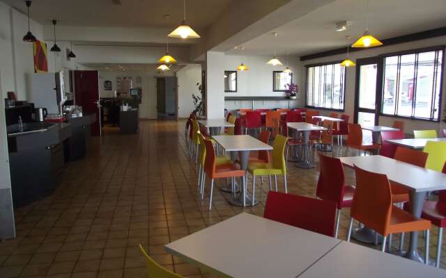 Premiere Classe Troyes La Chapelle Saint Luc Hotel