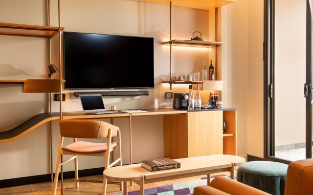 Hotel Indigo Adelaide Markets by IHG