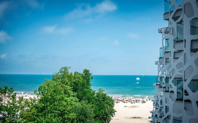 MARITIM Paradise Blue Hotel & Spa