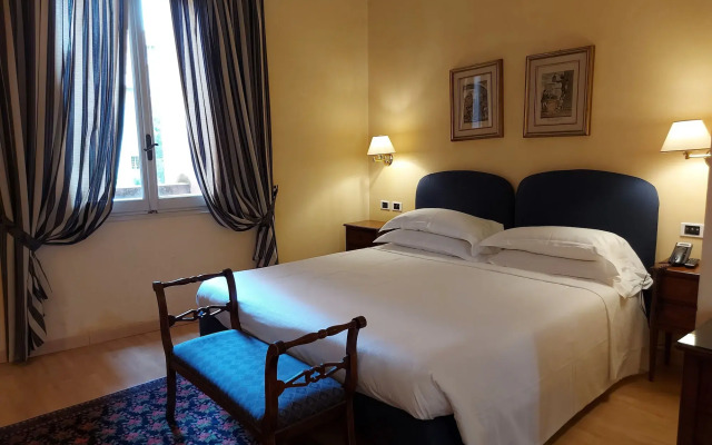 Phi Hotel Canalgrande