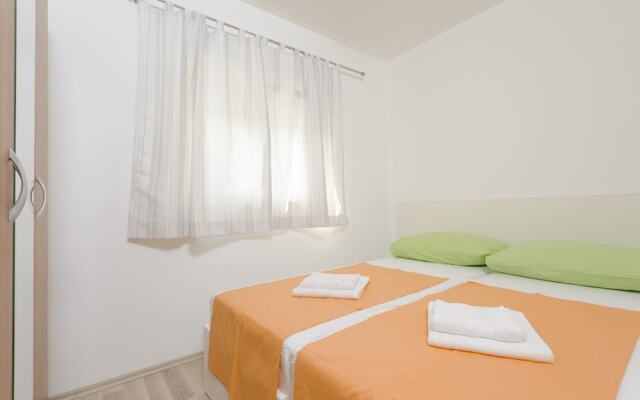 A4 - Spacious apt With the sea View & use of Pool