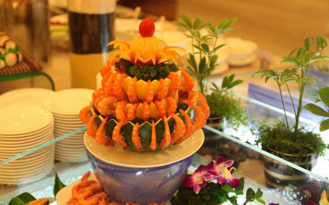 Ramada Plaza Shenzhen North